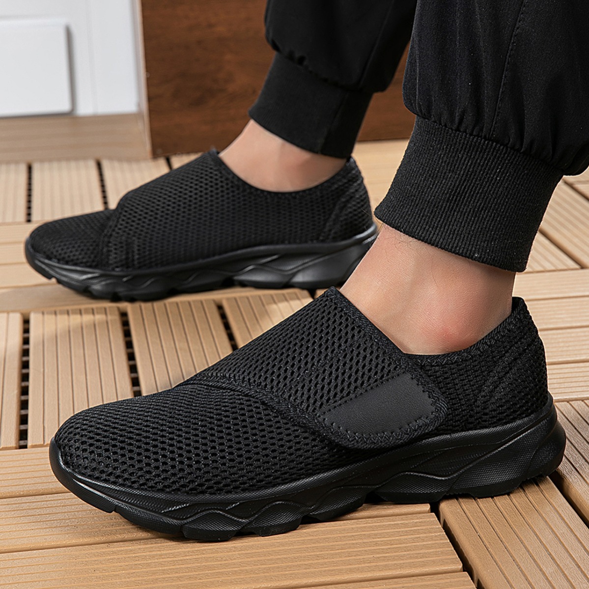 Nouvelles chaussures de marche - Men'S Shoes With Velcro avis et prix